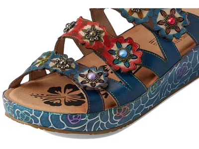 L'artiste By Spring Step Cuddlecake In Blue