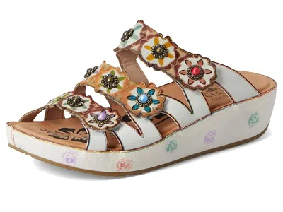 L'artiste By Spring Step Cuddlecake In White