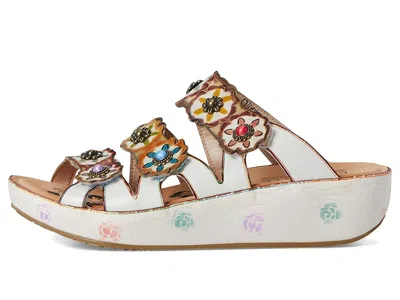 L'artiste By Spring Step Cuddlecake In White