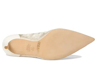 Stuart Weitzman Stuart Power 85 High In White