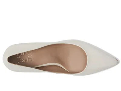 Naturalizer Wide Width Everly Pump In Metallic
