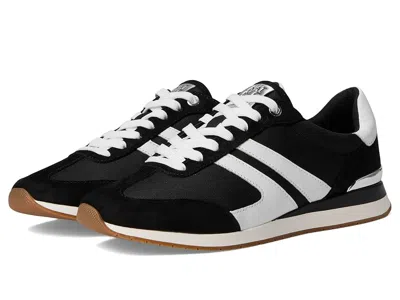 Naturalizer Lorena Sneaker In Black