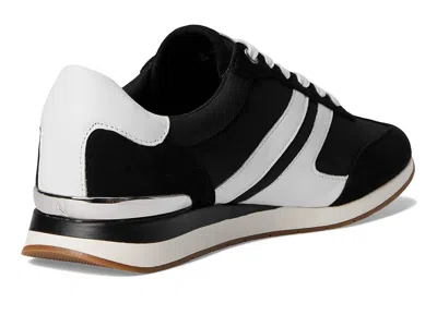 Naturalizer Lorena Sneaker In Black