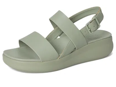 Naturalizer Coast In Green