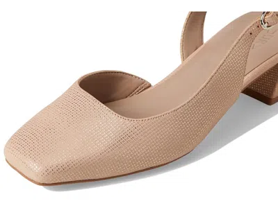 Naturalizer Jayla High In Sand