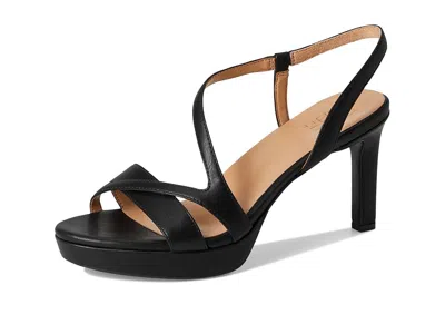 Naturalizer Abby High In Black