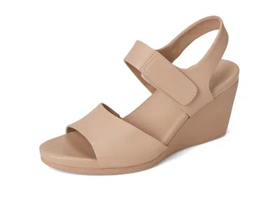 Naturalizer Imani High