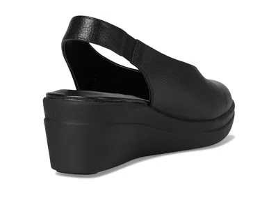 Naturalizer Sutton Pump In Black