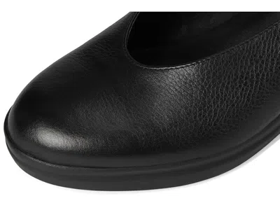 Naturalizer Sutton Pump In Black