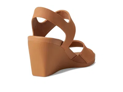 Naturalizer Imani High