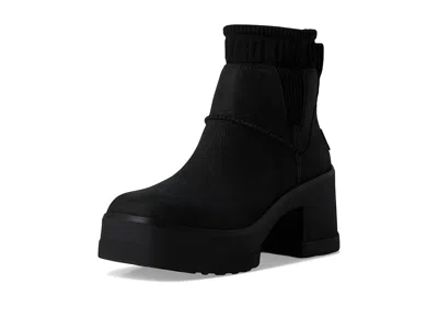 Ugg Moxy Chelsea In Black