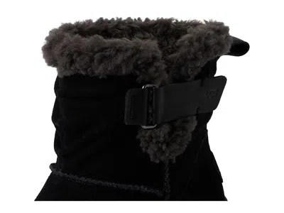 Ugg Moxy Pull-on In Black