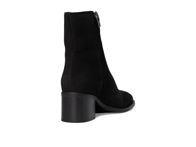 La Canadienne Arya Suede Boot In Black