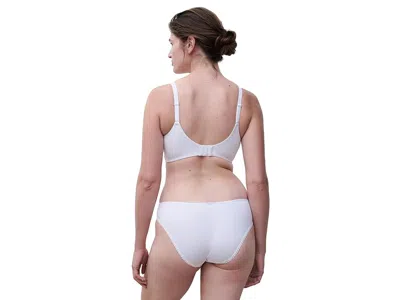 Chantelle Easy Support Wireless Support Bra In White