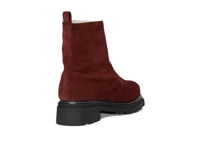 La Canadienne Delta In Brown