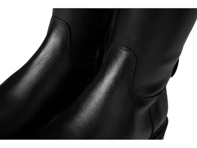 La Canadienne Cate In Black