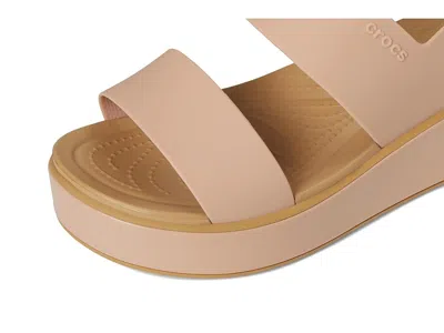 Crocs Brooklyn Low Wedge