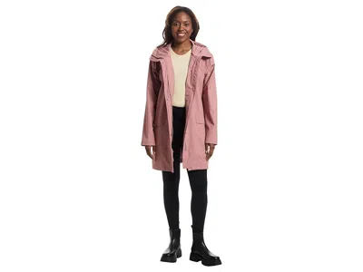 Helly Hansen Moss Rain Coat In Pink