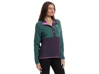 Helly Hansen Daybreaker Snap Pullover In Green