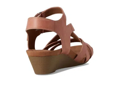 Cobb Hill Helin In Brown