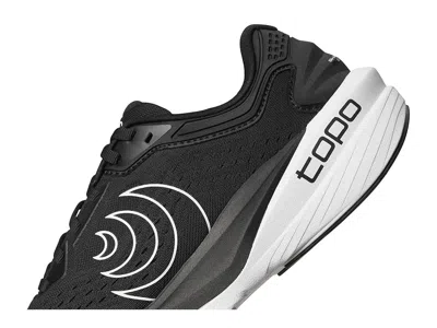 Topo Athletic Phantom 4 In Black