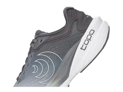 Topo Athletic Phantom 4 In Multi