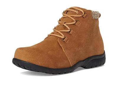 Propét Delaney In Brown