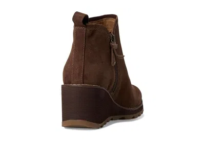 Söfft Emma Wedge Boot In Brown
