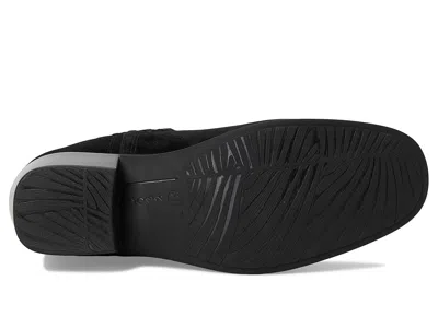 Naot Tradition In Black