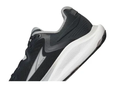 Altra Paradigm 8 In Black