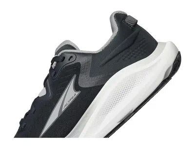 Altra Paradigm 8 In Multi