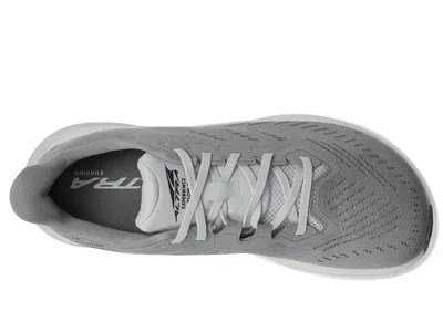 Altra Experience Flow 2 In Gold