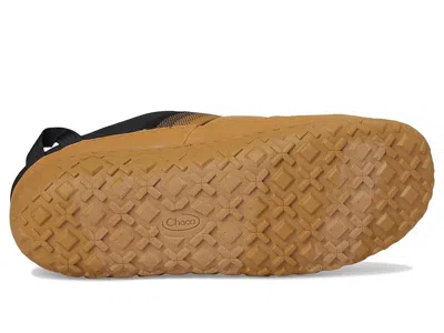 Chaco Ramble Rugged Clog In Brown