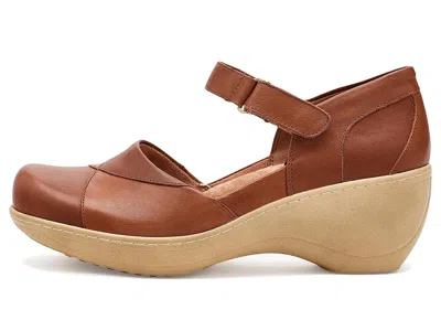 Softwalk Miri In Brown