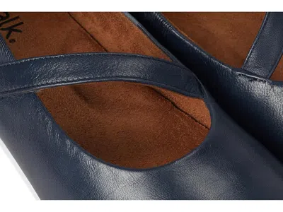 Softwalk Syracuse In Blue