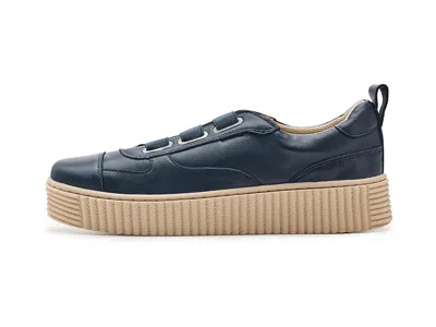 Trotters Bliss Platform Sneaker In Blue