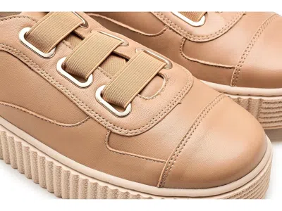 Trotters Bliss Platform Sneaker In Brown