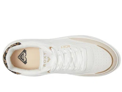 Roxy Vivianne In Multi