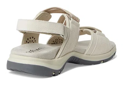 Softwalk Oahu In White