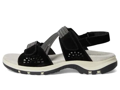 Softwalk Oahu Sandal In Black