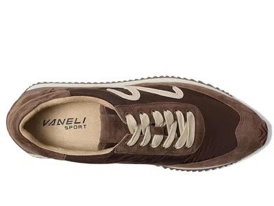 Vaneli Queen