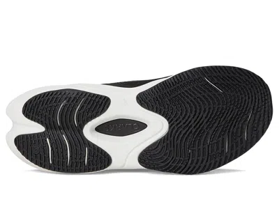 Clarks Pace Sneaker In Black