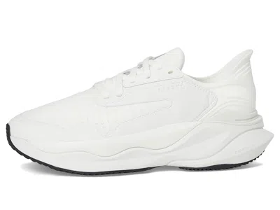 Clarks Pace In White