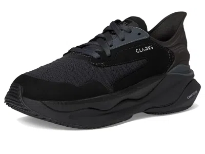 Clarks Pace In Black