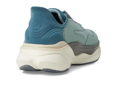 Clarks Pace Sneaker In Blue