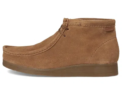 Clarks Wallaston Boot In Brown