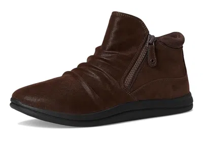 Clarks Breeze Range In Multi