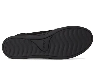Clarks Breeze Path In Black