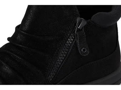 Clarks Breeze Path In Black