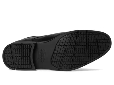 Clarks Steadwell Lace In Black